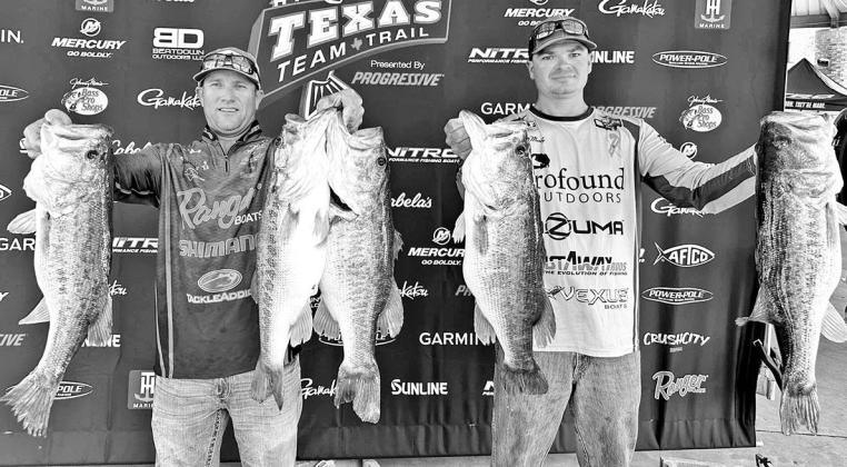 Jason Bonds (left) and Derek Mundy won the Texas Team Trail event recently a whopper sack weighing 37 pounds, 13 ounces. (TXTT Photo)
